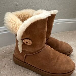 Women's Tan UGG Boots